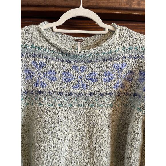 Free People Snowflake pullover medium - Picture 4 of 7